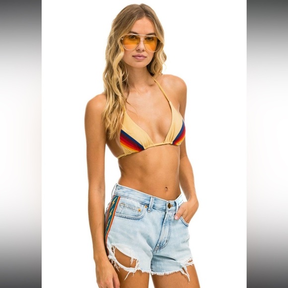 AVIATOR NATION Bolt Stripe Boyfriend Cutoff
Jean Shorts | Color: Sky | NEW/NWT⚡️ - Picture 1 of 16